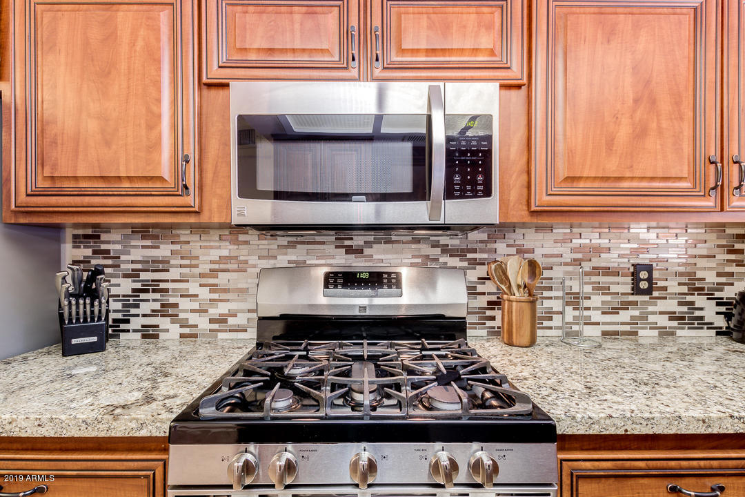 4239 West Redfield Road Phoenix, AZ 85053 - Photo 12 of 31 19-Redfield