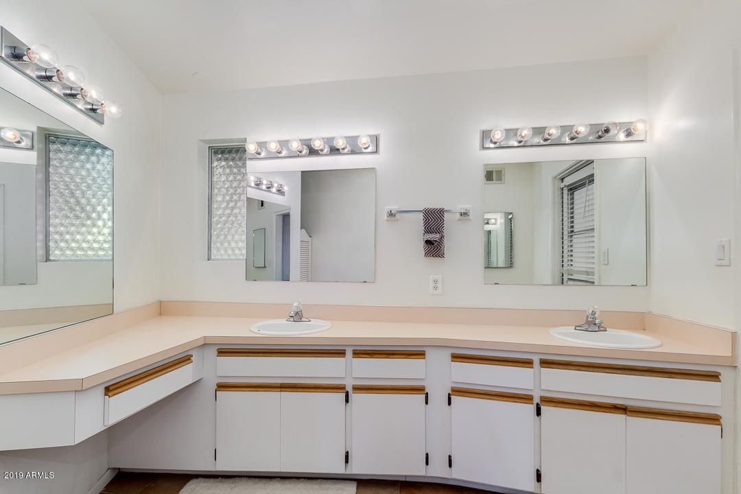 4239 West Redfield Road Phoenix, AZ 85053 - Photo 16 of 31 26-Redfield