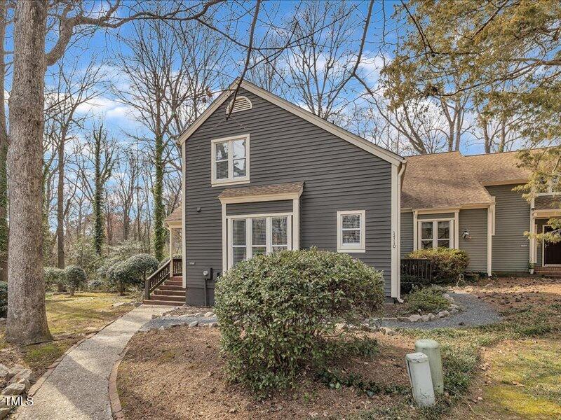 03-1710 Falls Church Rd-41