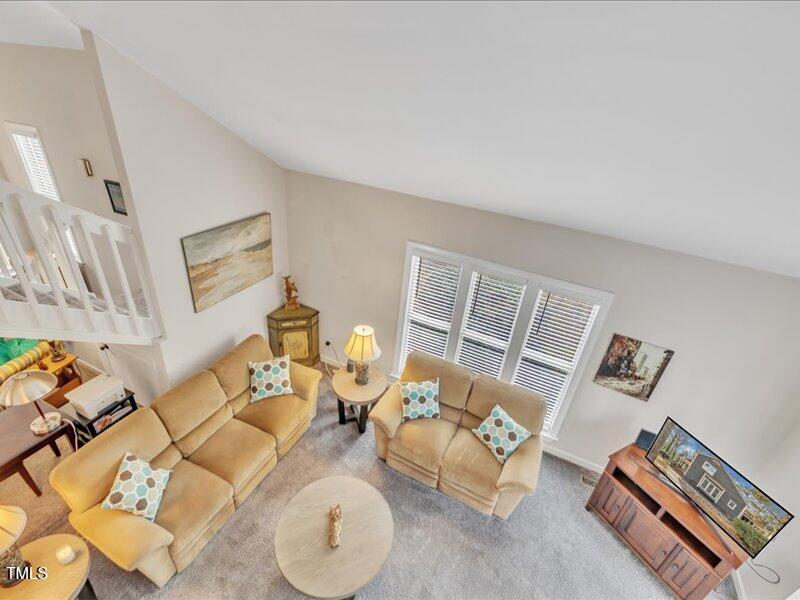 1710 Falls Church Road Raleigh, NC 27609 - Photo 36 of 43 37-1710 Falls Church Rd-32
