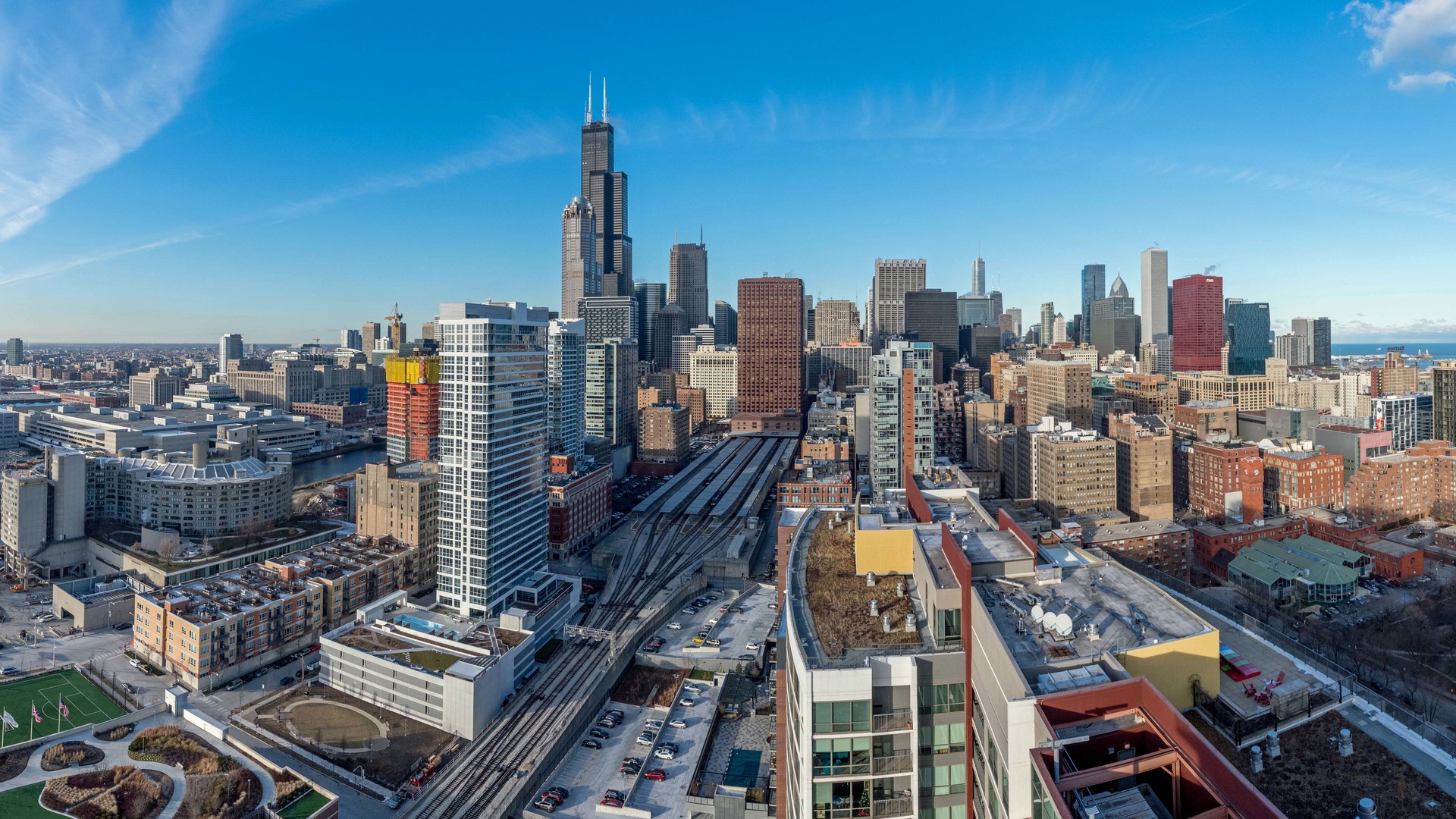 801 South Financial Place, Unit 605 Chicago, IL 60607 - Photo 31 of 31 a city view with tall buildings