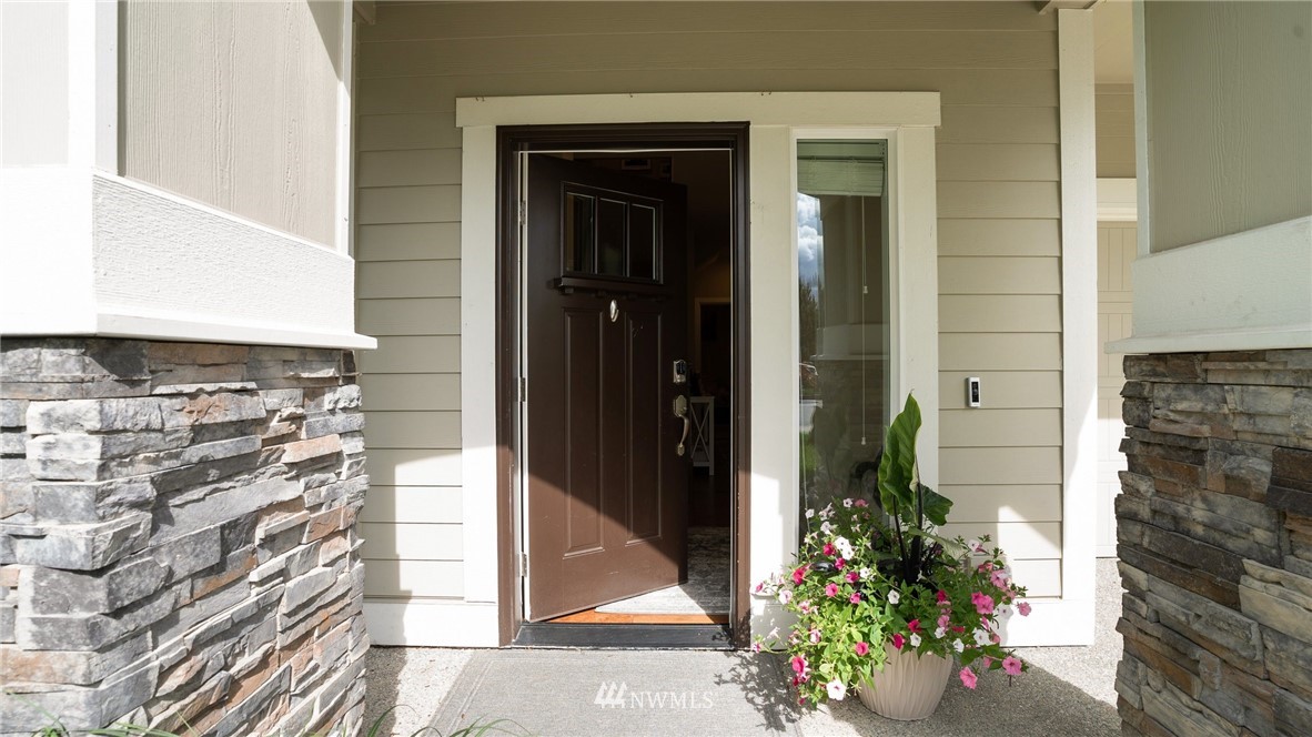 17513 40th Drive Southeast Bothell, WA 98012 - Photo 2 of 37 Gallery Image 2