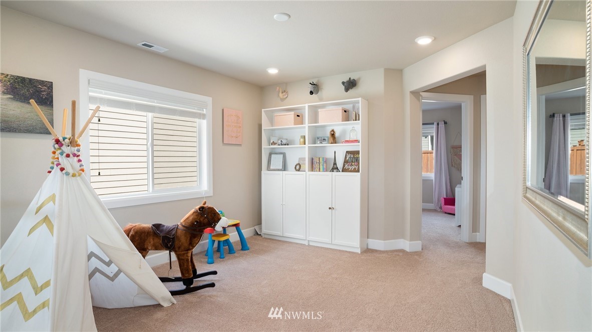 17513 40th Drive Southeast Bothell, WA 98012 - Photo 17 of 37 Gallery Image 17