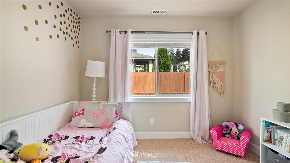 17513 40th Drive Southeast Bothell, WA 98012 - Photo 26 of 37 Gallery Image 26