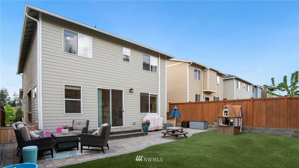 17513 40th Drive Southeast Bothell, WA 98012 - Photo 33 of 37 Gallery Image 33