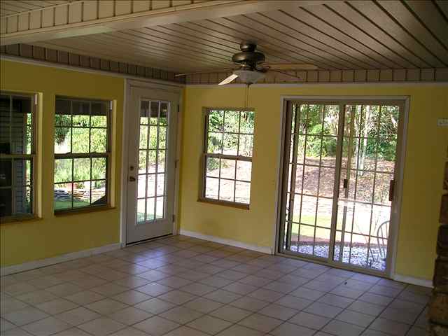 110 Briarcliff Road, Unit CLEMSON ELEMENTARY SCHOOL Central, SC 29630 - Photo 8 of 20 Gallery Image 8