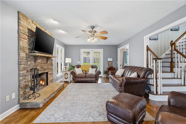 $650,000 | 680 East Valley Road Northeast, Rydal, GA 30171