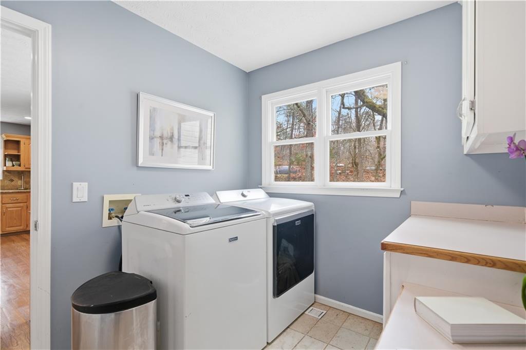 680 East Valley Road Northeast Rydal, GA 30171 - Photo 16 of 47