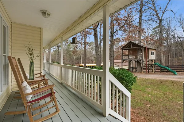$618,300 | 680 East Valley Road Northeast, Rydal, GA 30171
