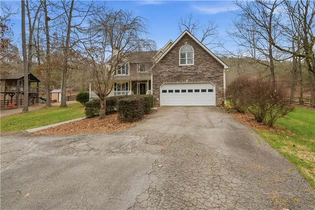 $650,000 | 680 East Valley Road Northeast, Rydal, GA 30171