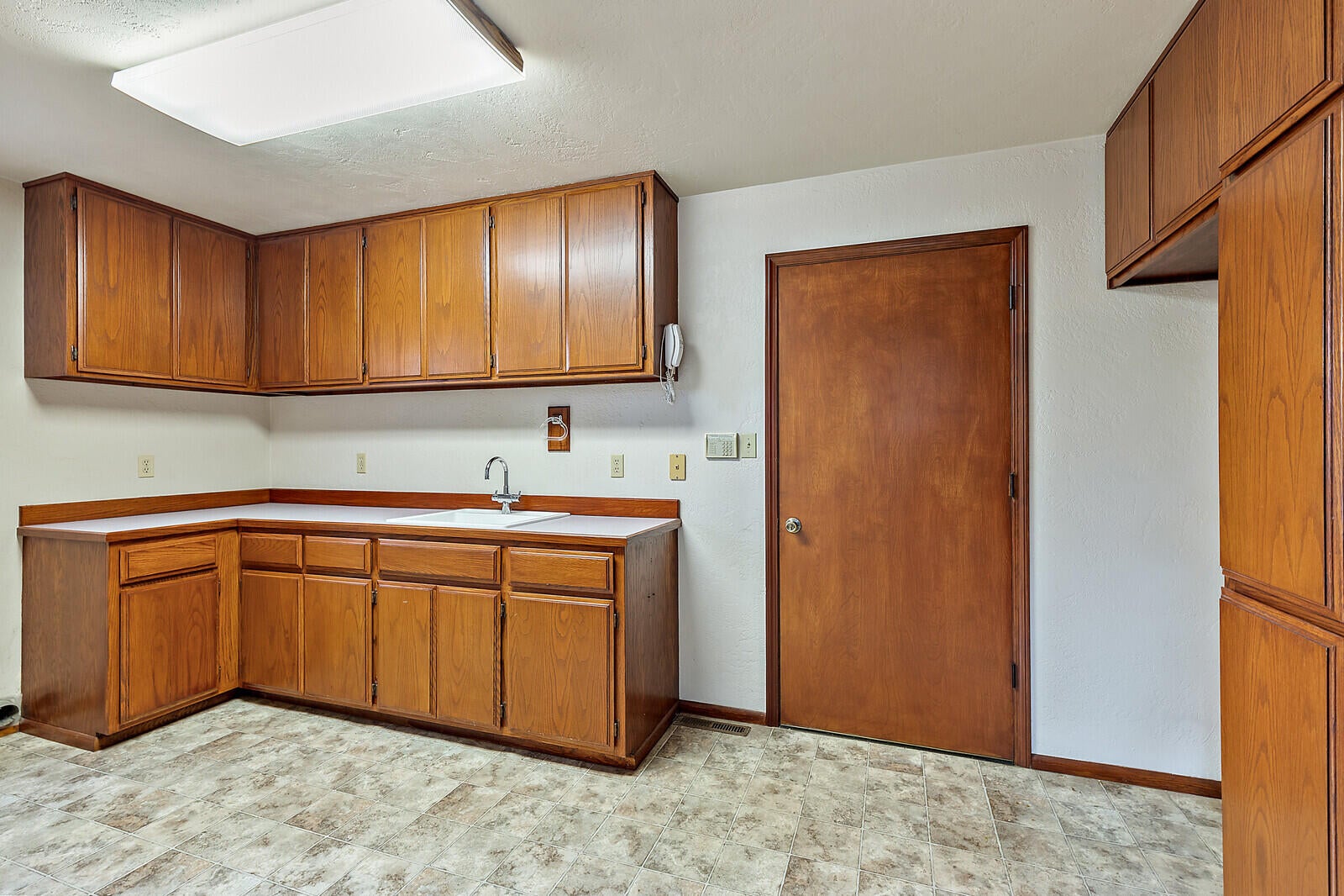 3181 Old Stage Road Central Point, OR 97502 - Photo 52 of 78 63_OS_63_mls