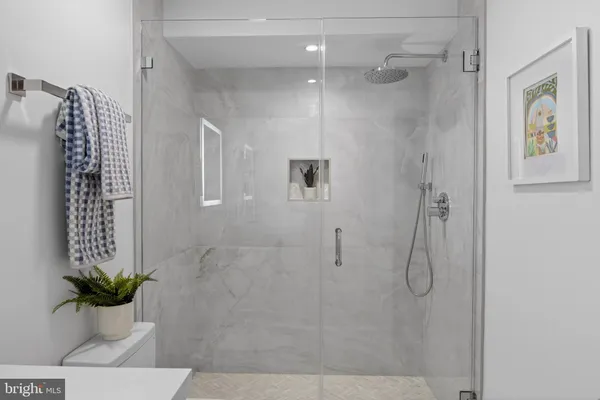 $3,499,000 | 629 South Carolina Avenue Southeast, Washington, DC 20003