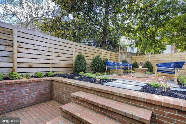 $3,499,000 | 629 South Carolina Avenue Southeast, Washington, DC 20003