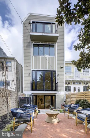 $3,499,000 | 629 South Carolina Avenue Southeast, Washington, DC 20003