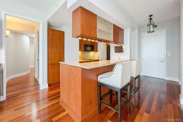 $674,900 | 175 Huguenot Street, Unit 1604, New Rochelle, NY 10801