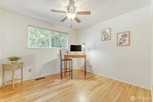 $799,000 | 23312 44th Avenue West, Mountlake Terrace, WA 98043