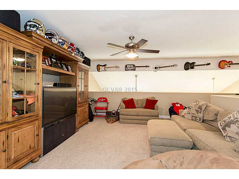 302 Doe Run Circle Henderson, NV 89012 - Photo 18 of 34 Loft.