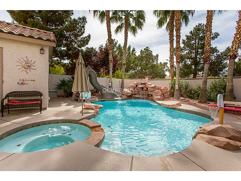 302 Doe Run Circle Henderson, NV 89012 - Photo 28 of 34 Swimming Pool/Hot Tub/Sauna.