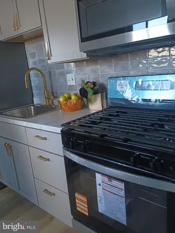 a close view of stove