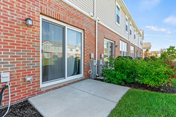 $310,000 | 1246 Draper Road, McHenry, IL 60050