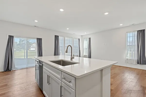 $310,000 | 1246 Draper Road, McHenry, IL 60050