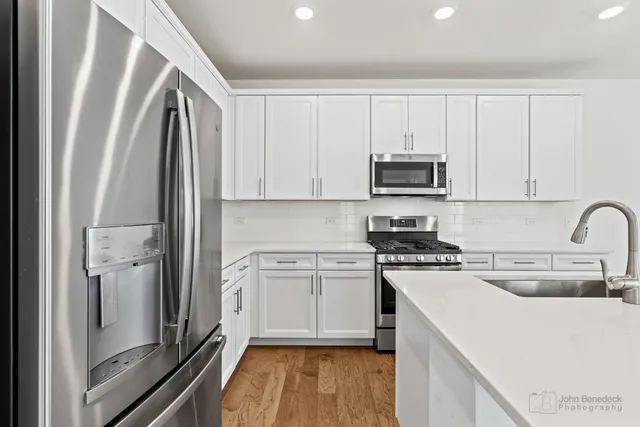 $310,000 | 1246 Draper Road, McHenry, IL 60050