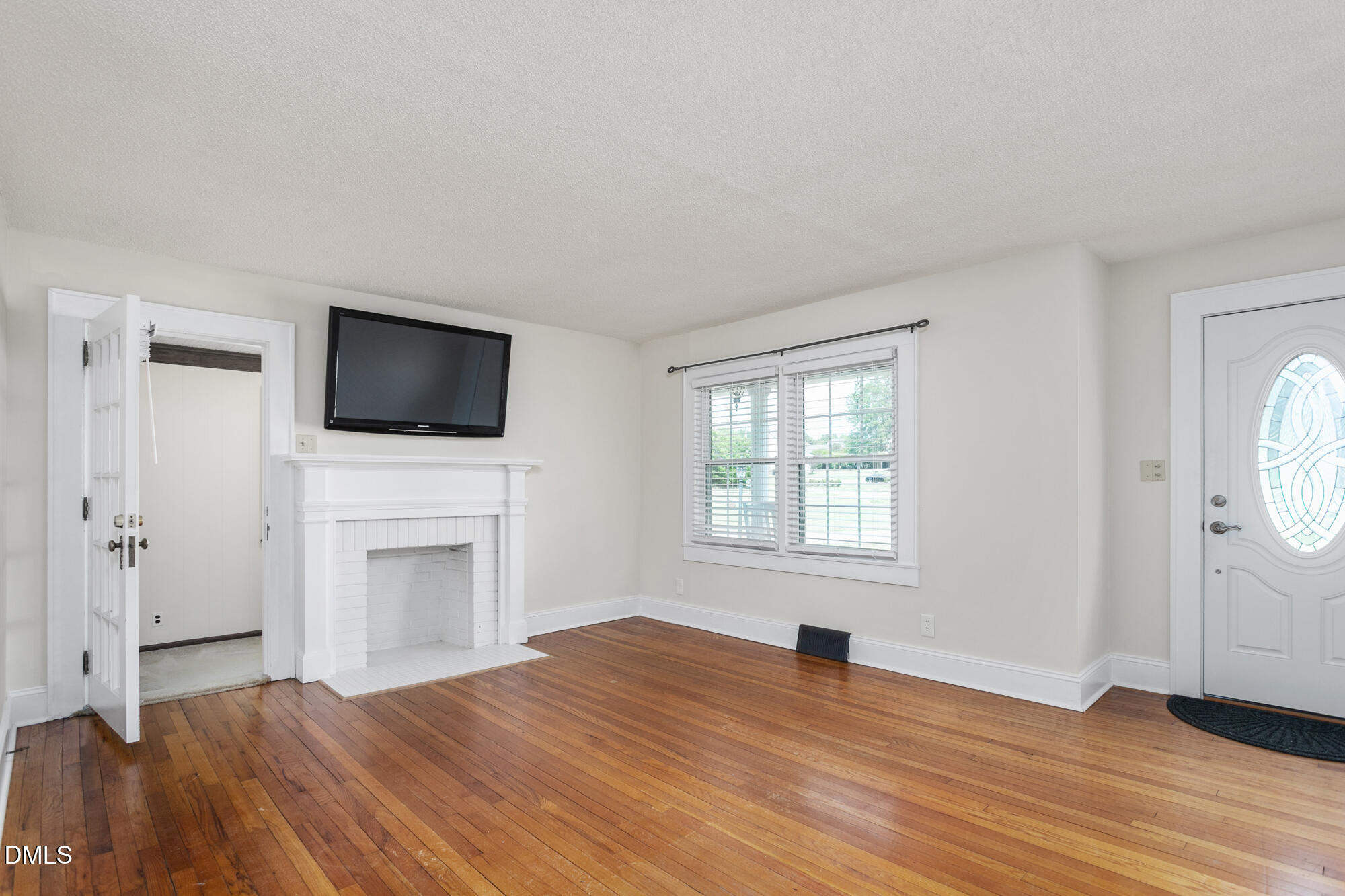 3219 Alamance Road Burlington, NC 27215 - Photo 11 of 47 3219 Alamance Road-8