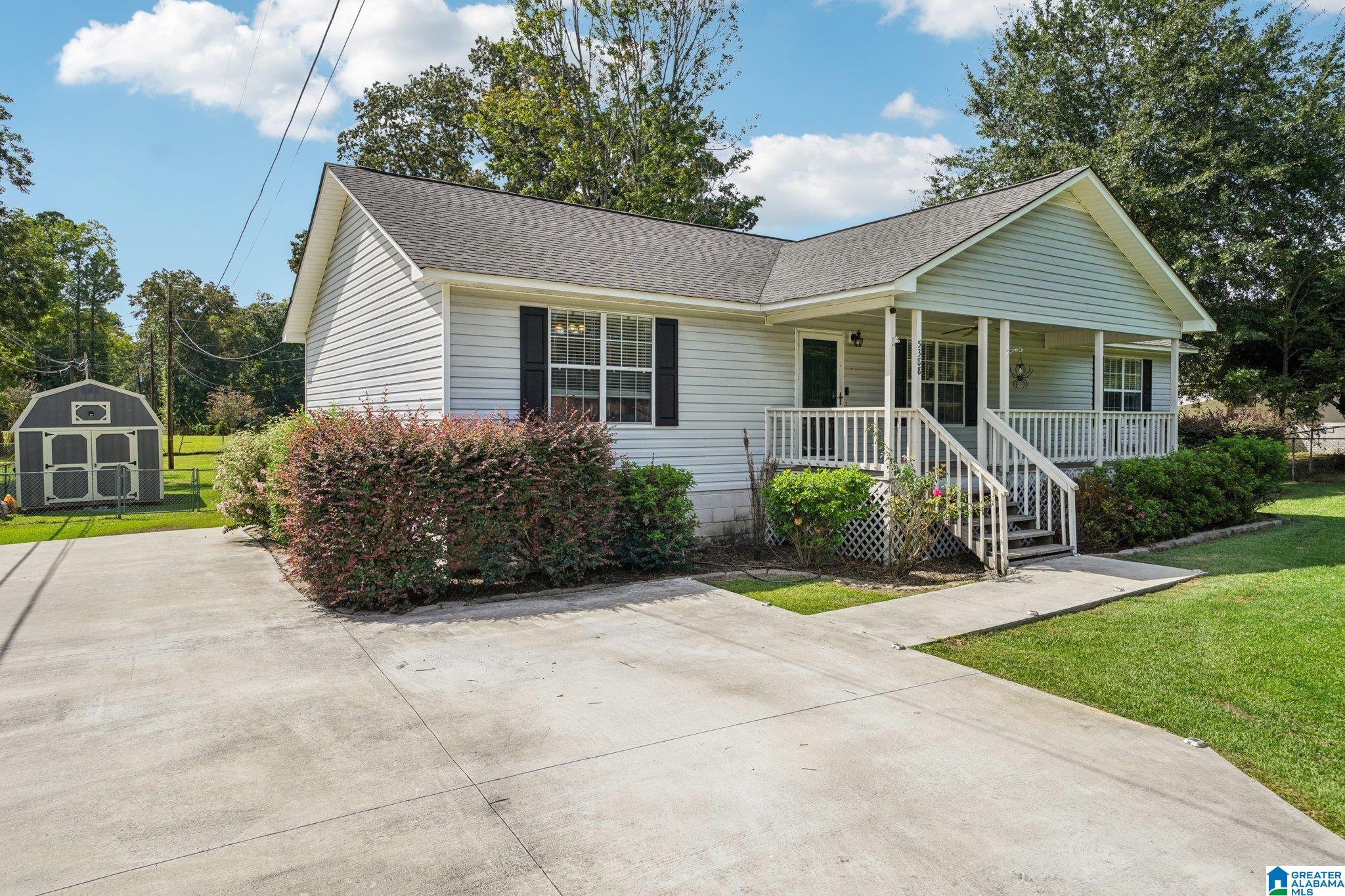 5388 Memory Lane Mount Olive, AL 35117 - Photo 2 of 31