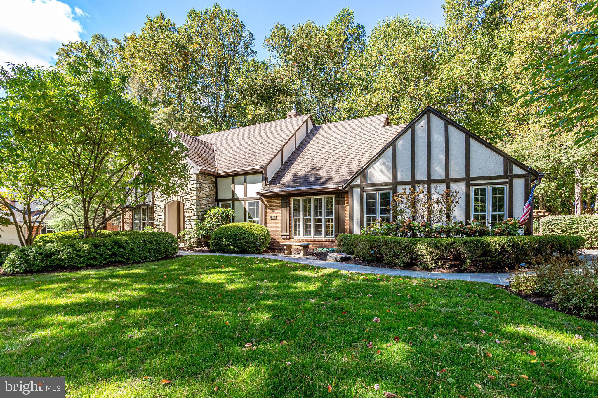 814 Ridge Drive McLean, VA 22101 - Photo 1 of 49 Gallery Image 1