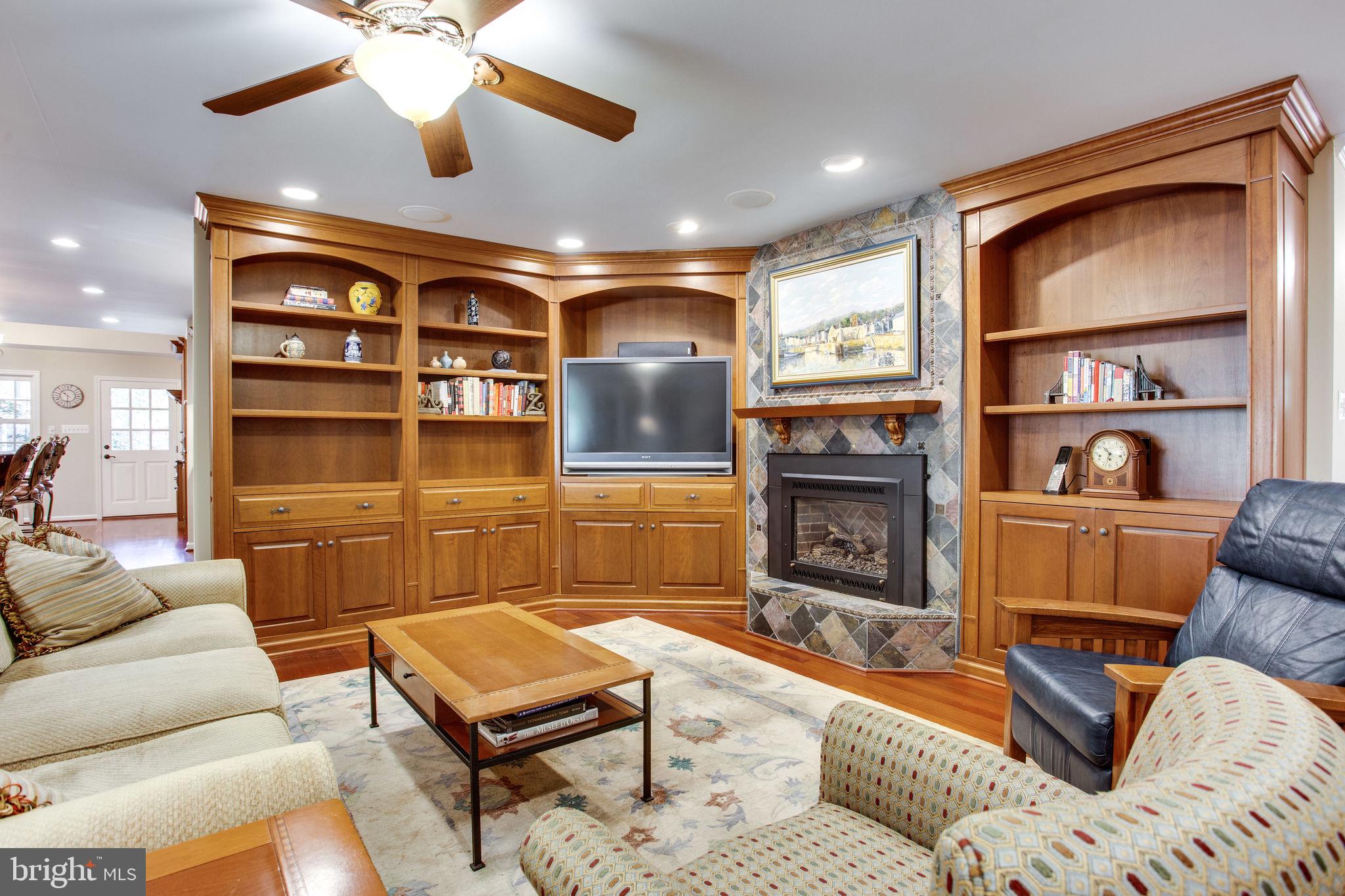 814 Ridge Drive McLean, VA 22101 - Photo 22 of 49 Gallery Image 22