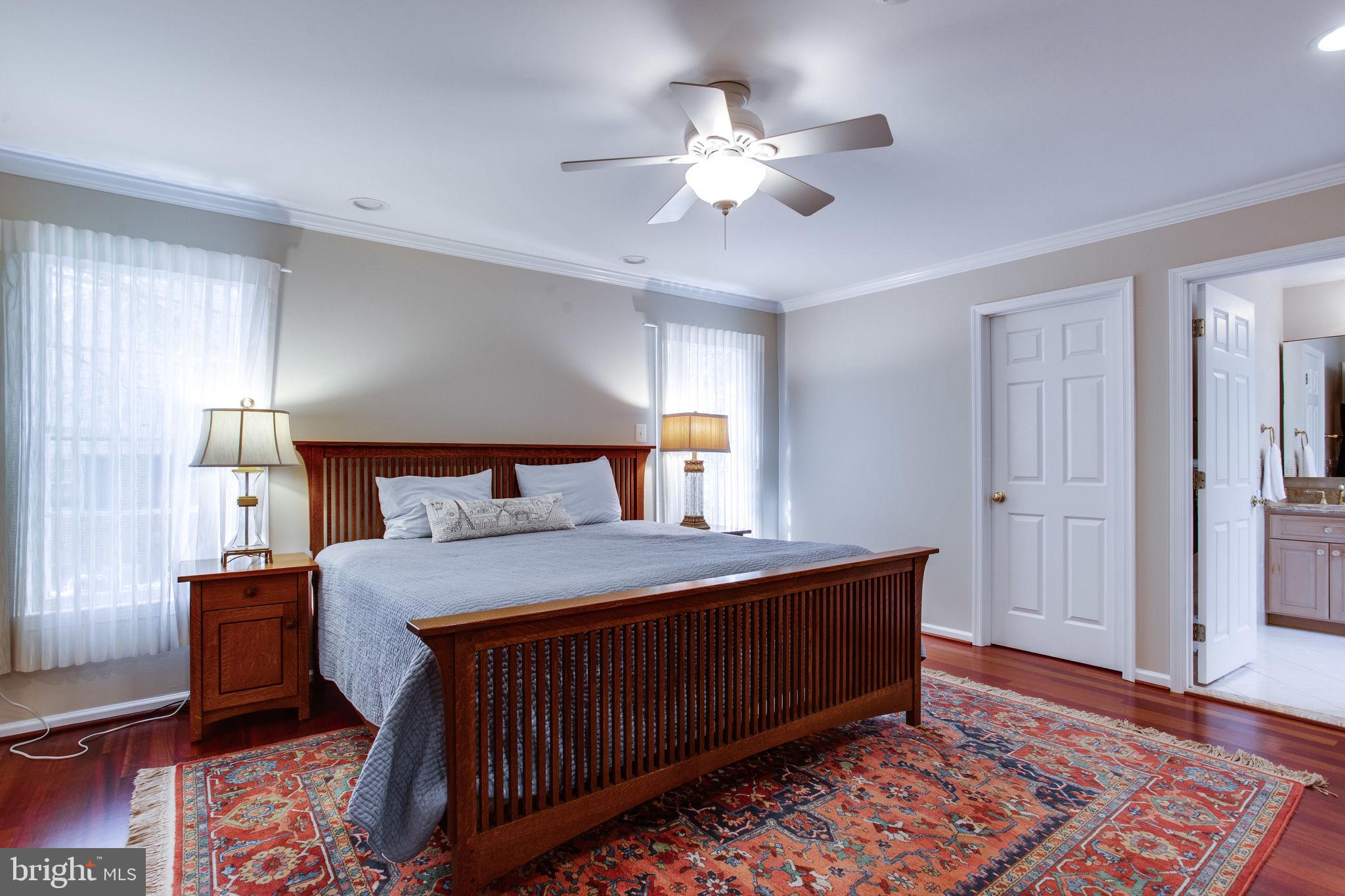814 Ridge Drive McLean, VA 22101 - Photo 27 of 49 Main level Master Bedroom
