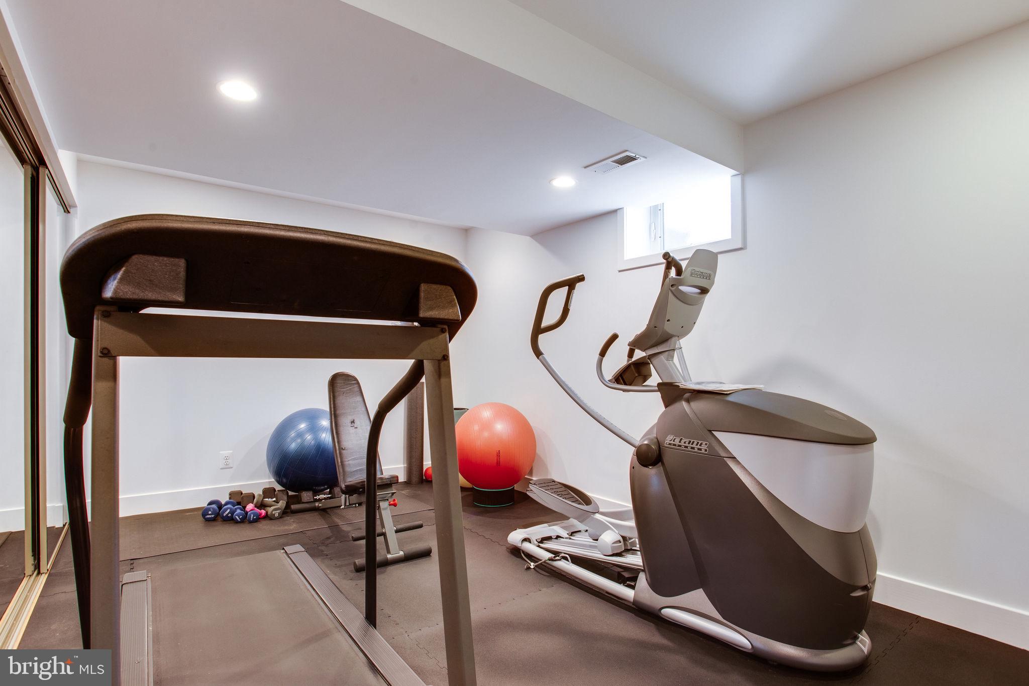 814 Ridge Drive McLean, VA 22101 - Photo 41 of 49 Exercise room in lower level