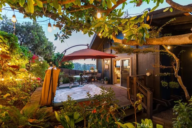 a picture of floor plan