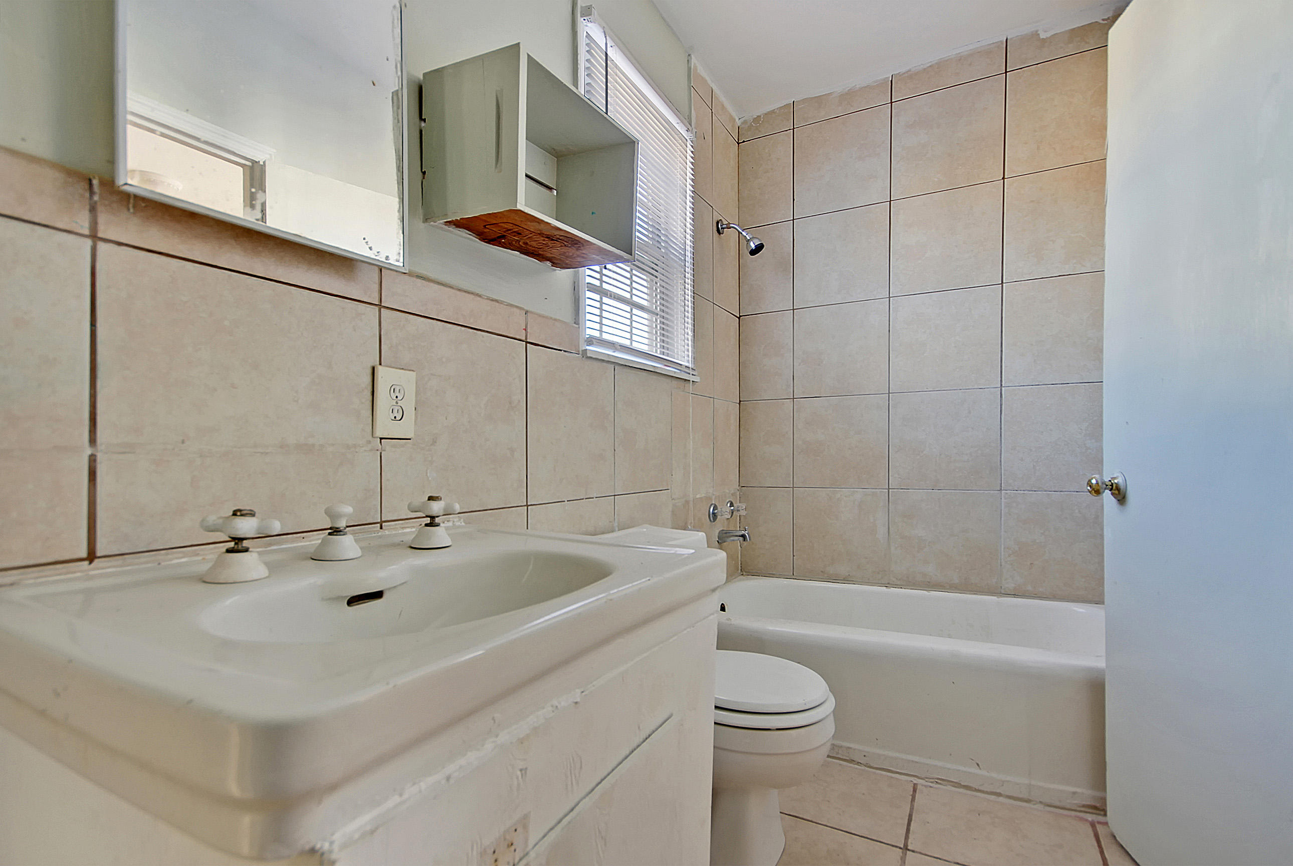 88 Spring Street Charleston, SC 29403 - Photo 22 of 29 88 Spring Street Charleston SC 29403