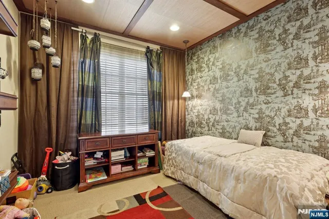 $799,900 | 33 Sedona Boulevard, Hamilton, NJ 08691