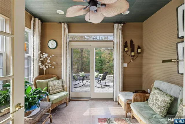 $799,900 | 33 Sedona Boulevard, Hamilton, NJ 08691