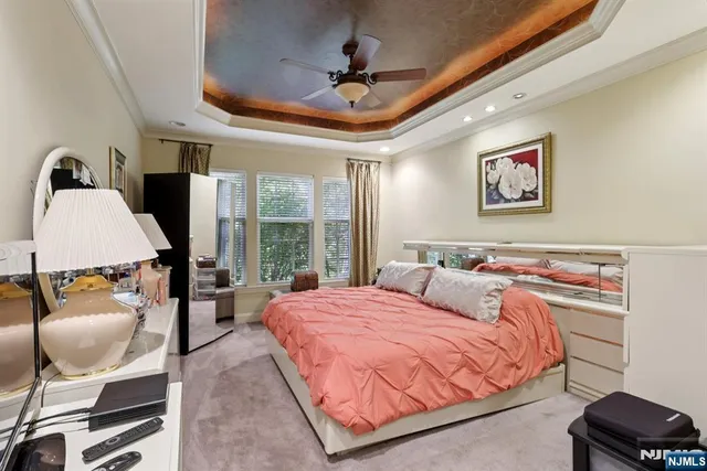 $799,900 | 33 Sedona Boulevard, Hamilton, NJ 08691