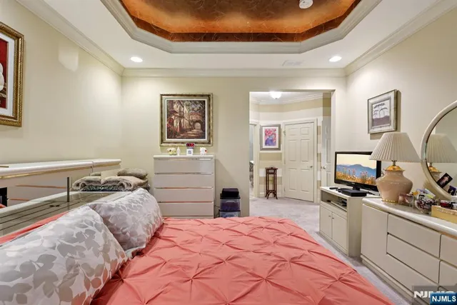 $799,900 | 33 Sedona Boulevard, Hamilton, NJ 08691