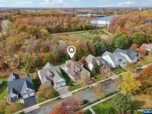 $799,900 | 33 Sedona Boulevard, Hamilton, NJ 08691