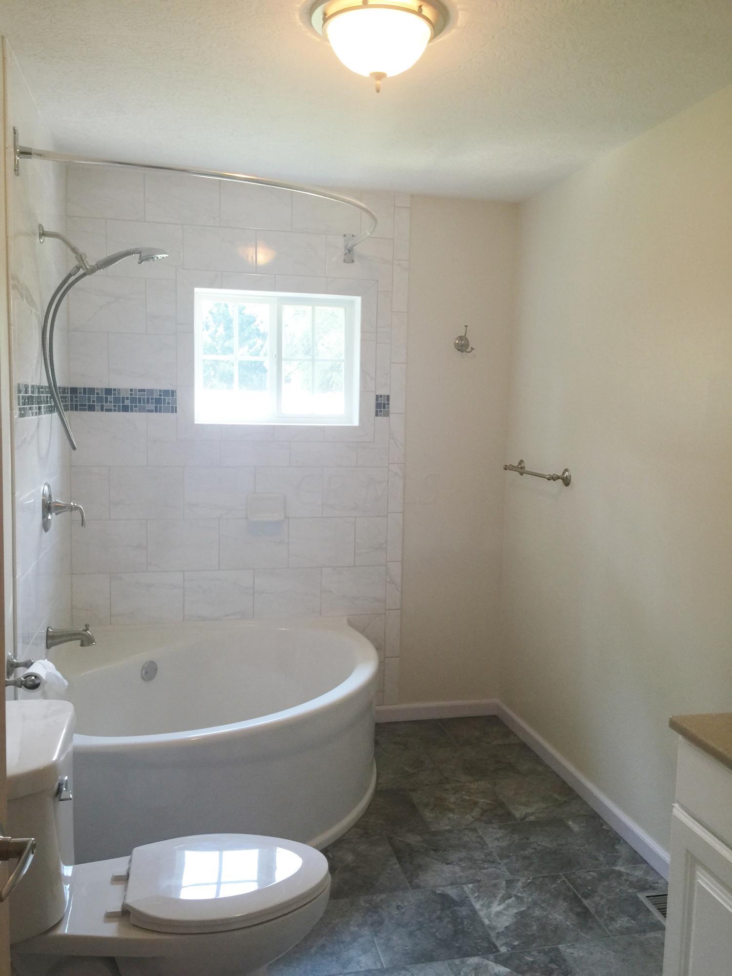2317 Sugar Grove Road Southeast Lancaster, OH 43130 - Photo 12 of 45 Gallery Image 12