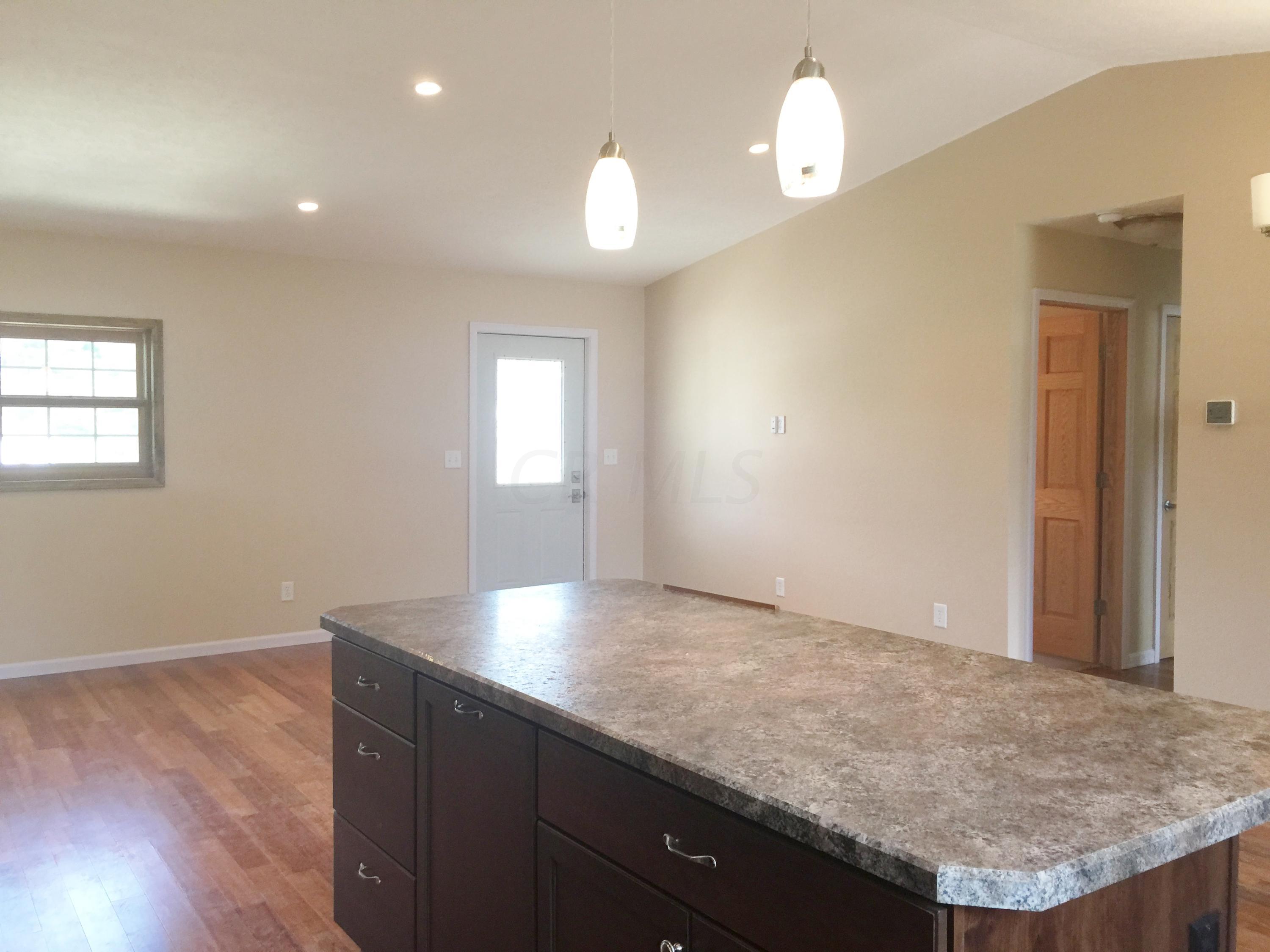 2317 Sugar Grove Road Southeast Lancaster, OH 43130 - Photo 9 of 45 Gallery Image 9