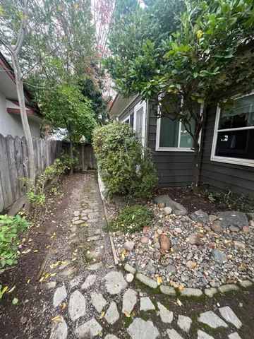 $490,000 | 471 South Reed Avenue, Reedley, CA 93654