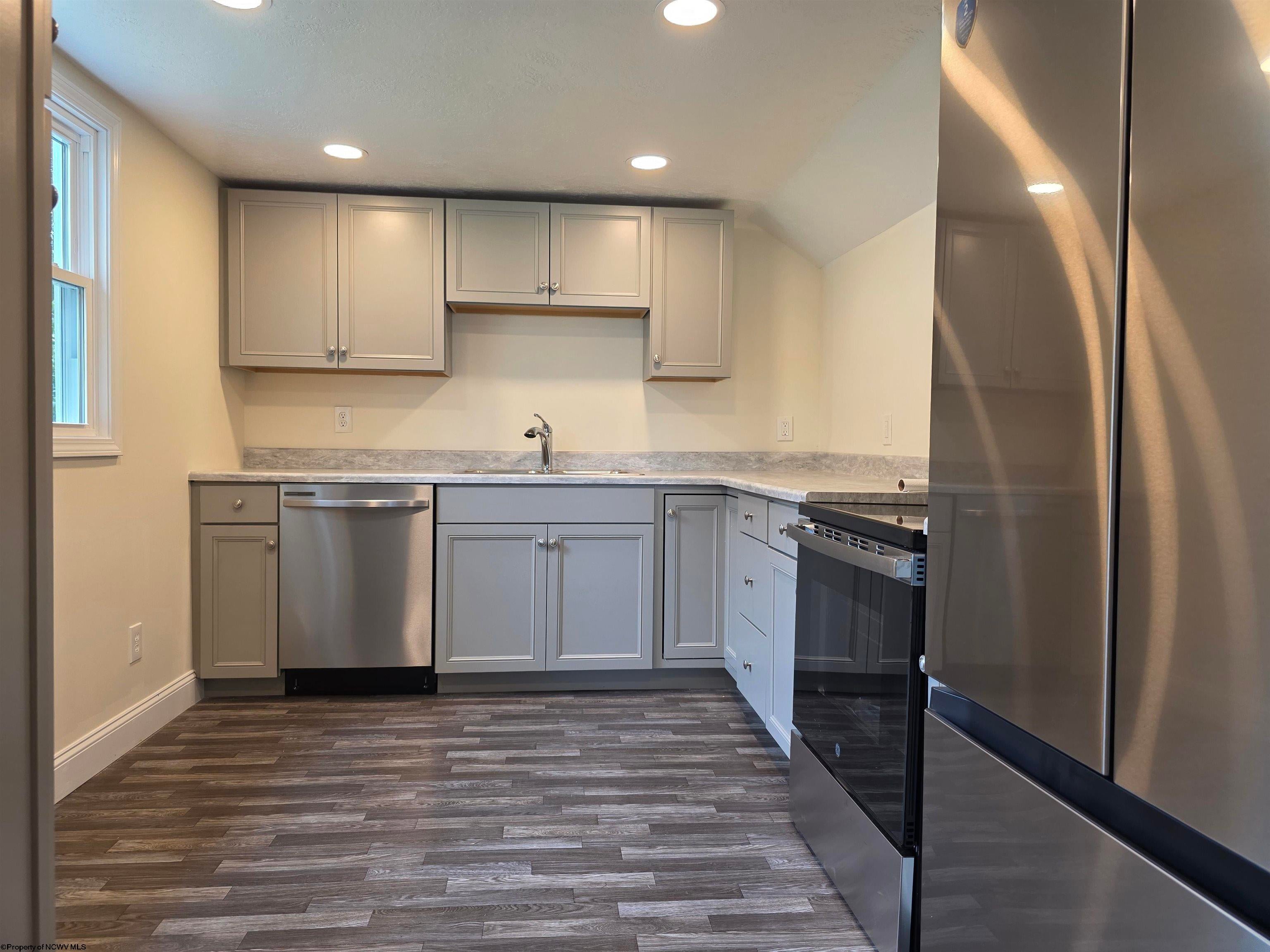 36 Co Rte 19/40 Shinnston, WV 26431 - Photo 22 of 45 Gallery Image 22