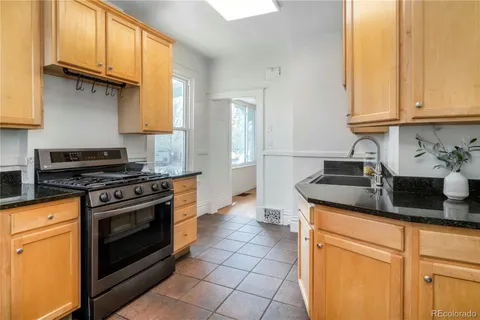 $495,000 | 2500 Gilpin Street, Denver, CO 80205
