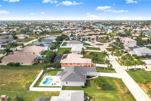 $450,000 | 2310 Southwest 27th Terrace, Cape Coral, FL 33914