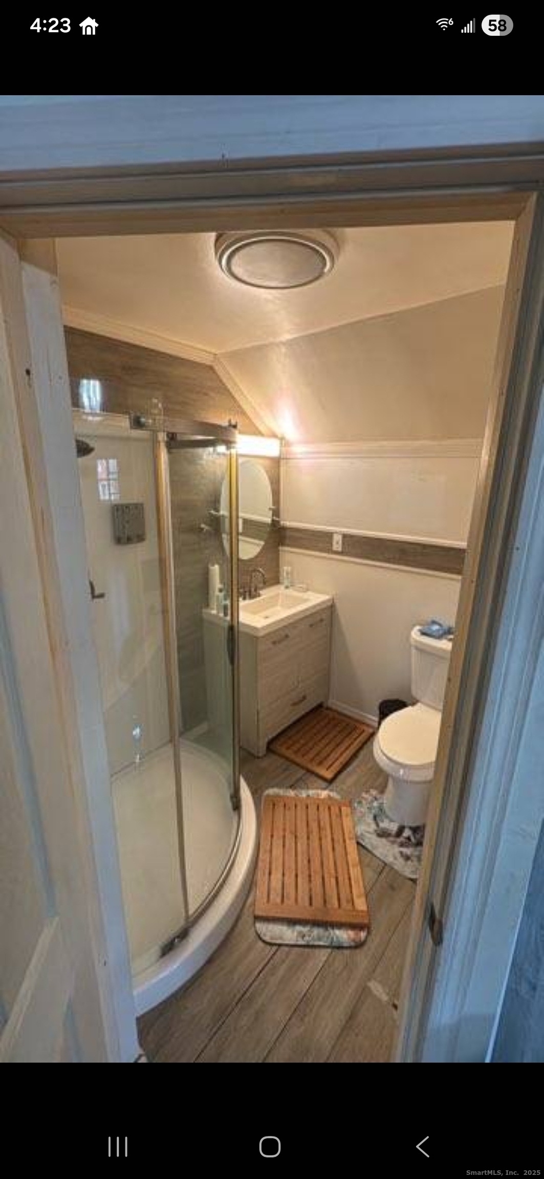 576 Highland Avenue Waterbury, CT 06708 - Photo 18 of 31