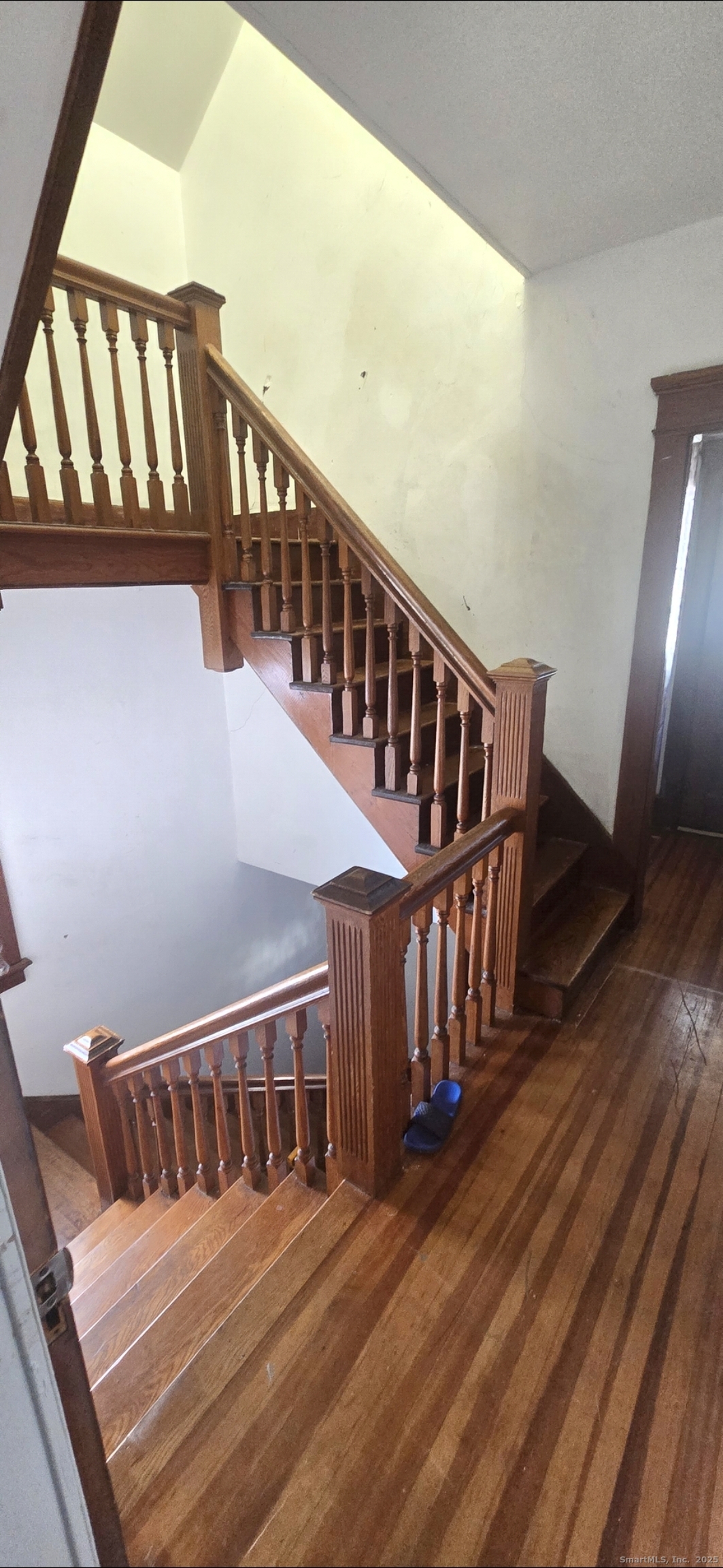 576 Highland Avenue Waterbury, CT 06708 - Photo 31 of 31