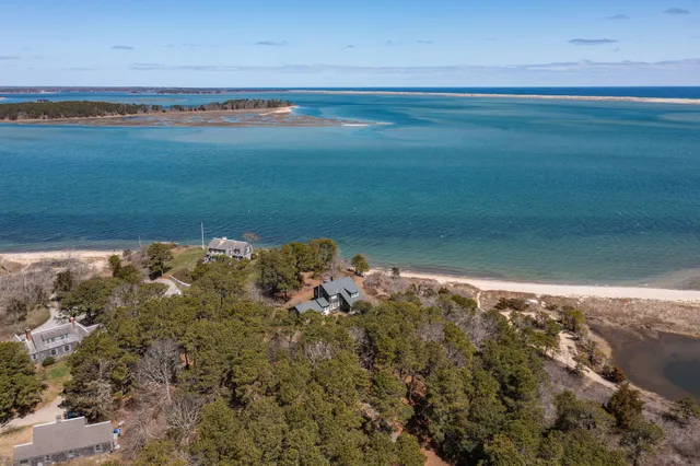 $7,200,000 | 238 Cranberry Lane, North Chatham, MA 02650