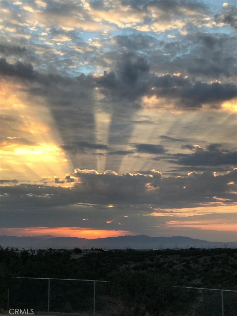 10328 El Centro Road Oak Hills, CA 92344 - Photo 40 of 43