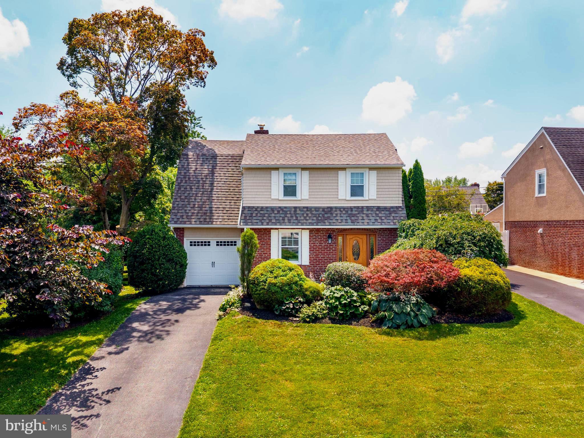 393 Grange Road Wayne, PA 19087 - Photo 1 of 31 Front View